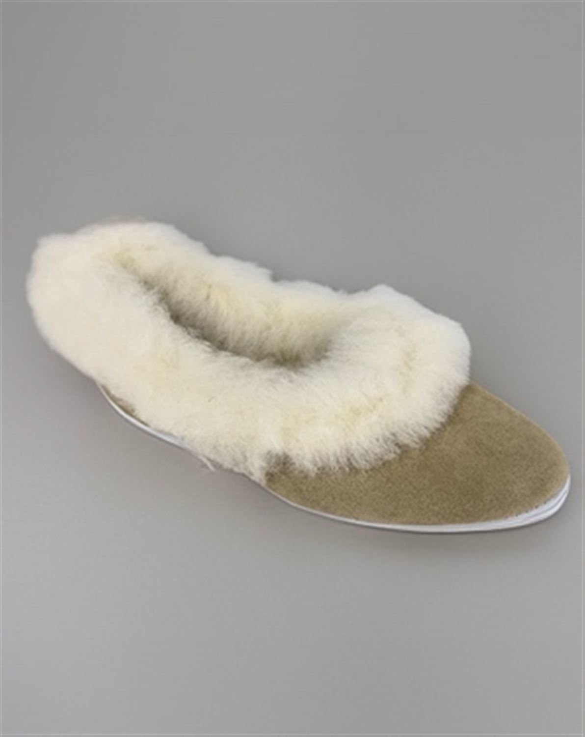 Sheepskin slippers near me online